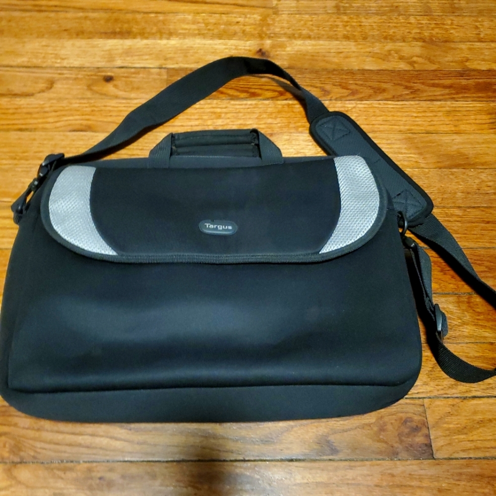 Targus Laptop Bag